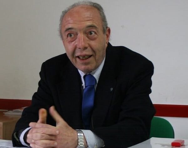 Dieci anni fa Manasseri “andava avanti”. cover
